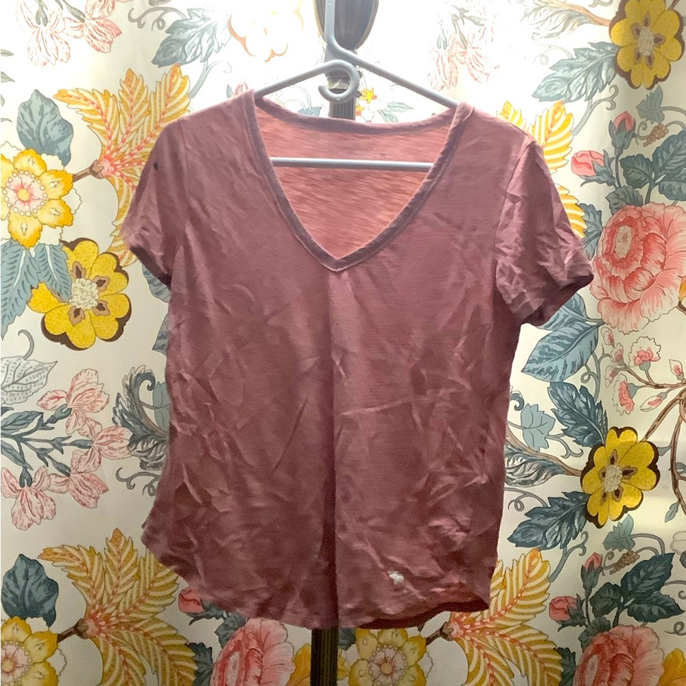 Abercrombie & Fitch rose/pink Shirt. Low V-neck